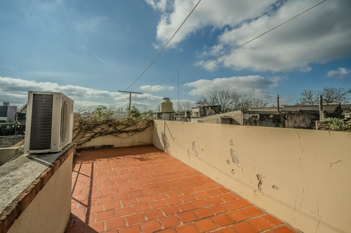 Casa En Venta En Mercedes,provincia, Buenos Aires
