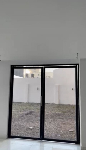 Imagen 8 de 18 de Local En Alquiler En Muñiz