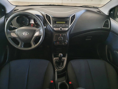Imagem 8 de 8 de Hyundai Hb20 1.6 Comfort 16v Flex 4p Manual