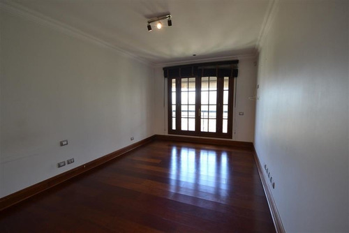 Departamento En Arriendo De 4 Dorm. En Vitacura