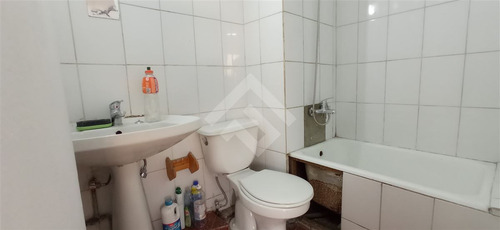Departamento En Venta De 2 Dorm. En San Ramón
