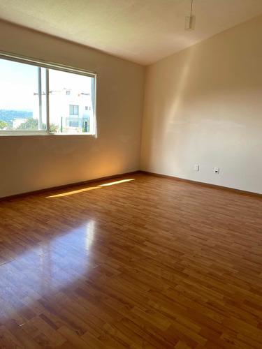 Imagen 8 de 12 de Hermosa Casa En Fraccionamiento Privado