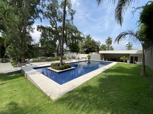 Departamento En Poblado Acapatzingo, Cuernavaca, Morelos Caen-490-de
