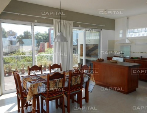 Casa En Alquiler Manantiales - Ref: 25712
