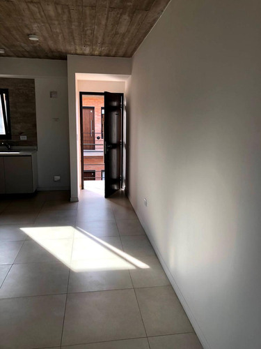 Departamento En Venta - 1 Dormitorio 1 Baño - Cochera - 40mts2 - Luján