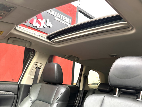 Mitsubishi Outlander 2.2 MIVEC DI-D DIESEL HPE-S AWD AUTOMÁTICO