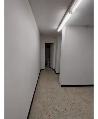 Arriendo Local Edificio Palmas Del Condado 103