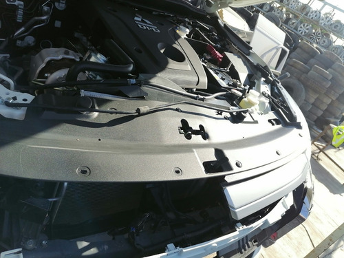 Imagen 10 de 12 de Desarmo Mitsubishi L200 Did 4x4 Diésel 2021 Por Partes