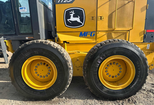Motoconformadora John Deere 772gp Ripper Trasero