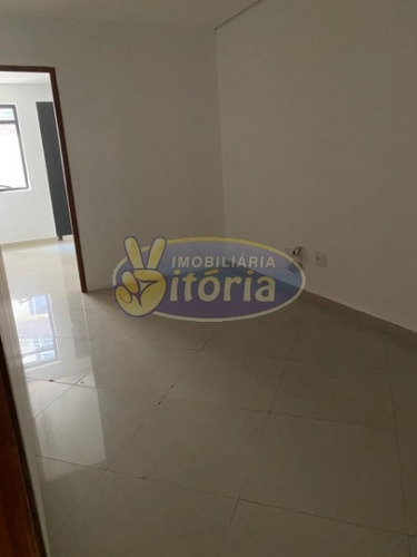 Imagem 2 de 7 de Sala Comercial Em Condomínio Para Locação No Bairro Centro - 11200