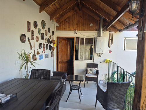 Casa En Venta De 3 Dorm. 2 Baños ,piscina , En San Felipe