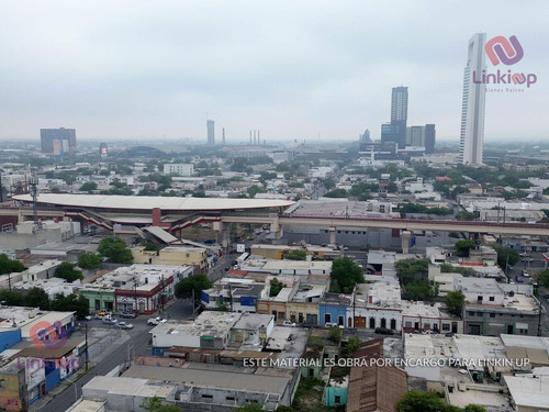 Edificio En Venta En  Centro De Monterrey Cerca De Parque  Fundidora