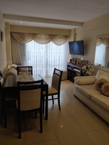 Imagen 3 de 10 de Hermoso Departamento 2 Ambientes Con Vista Al Mar!