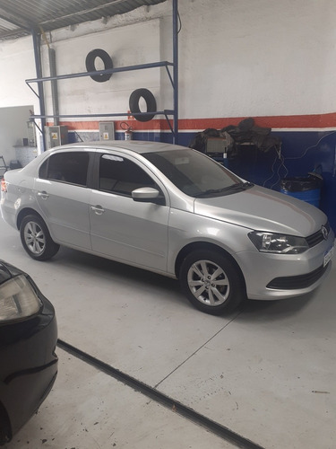 Volkswagen Voyage 2016 1.6 Msi Trendline Total Flex 4p