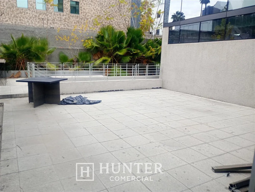 Local Comercial 100 M2 + Terraza Retail Metro Manuel Montt