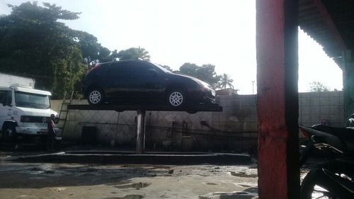 Imagem 2 de 9 de Ford Focus