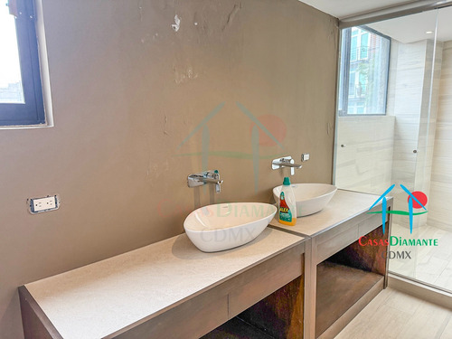 Mariscal Sucre D. Moderno Departamento En Venta Con Terraza Privada