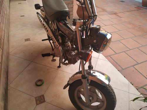 Imagen 2 de 6 de Honda Dax