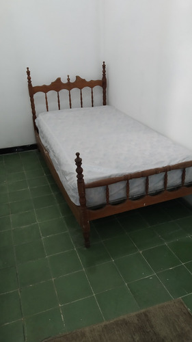 El Paraíso, Sólo Para Dama Habitación En Quinta, Baño Comp