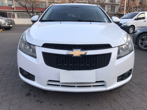 Imagen 3 de 13 de Chevrolet Cruze 1.8 Ls Aut 2012