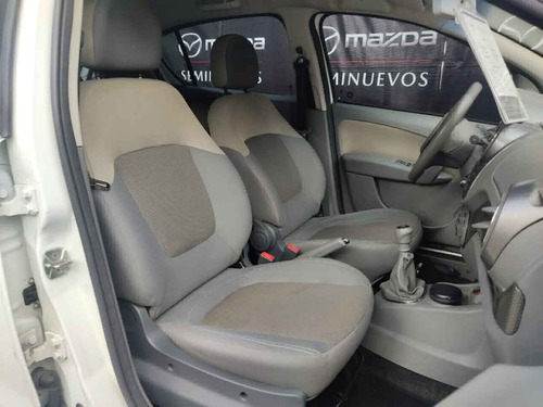 Imagen 10 de 12 de Fiat Palio 2013 5p Palio L4/1.6 Man
