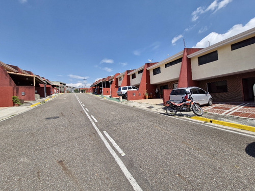 Lh Se Vende Casa En Las Margaritas De Tariba Urb La Colina