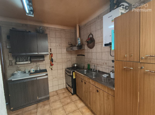 Casa En La Cisterna