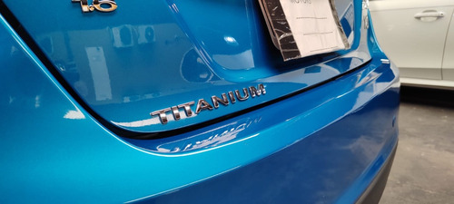 Ford Fista Titanium 1.6 Mt