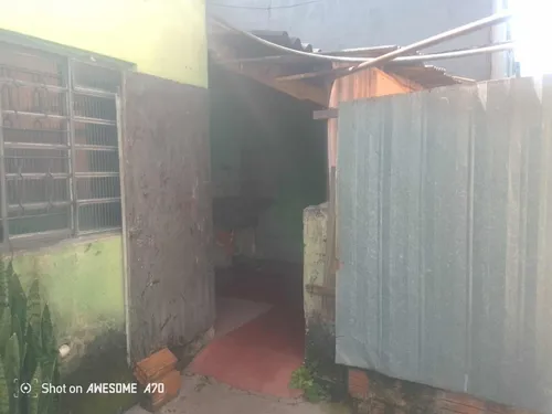 Casa Antiga Mas Com Potencial De Aluguel