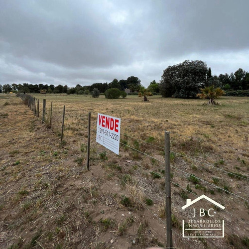 Venta Terreno De 2569 Mts, Los Pinos Al 3000, Villa Belgrano. Bahía Blanca