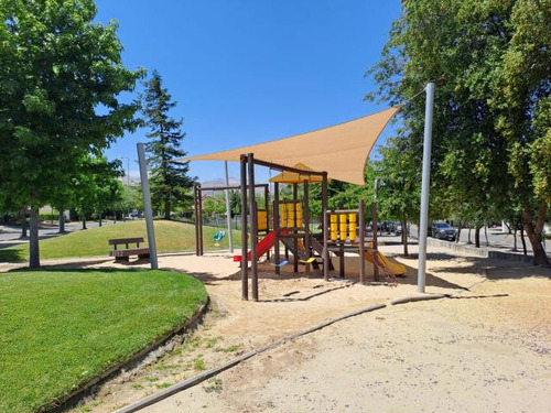 Casa Condominio Los Candiles/colegio San Anselmo