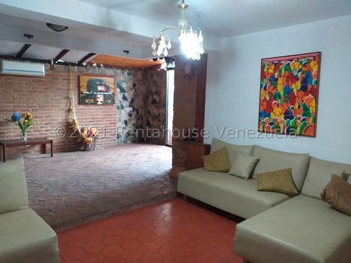 Imagen 19 de 29 de Casa Con Anexo En Los Chorros, Conjunto Cerrado, Caracas, Codigo: Mvg 21-23644