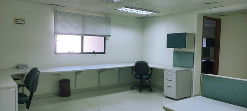 Imagen 7 de 10 de Edificio Comercial En Alquiler En Las Mercedes Maracaibo Api 297