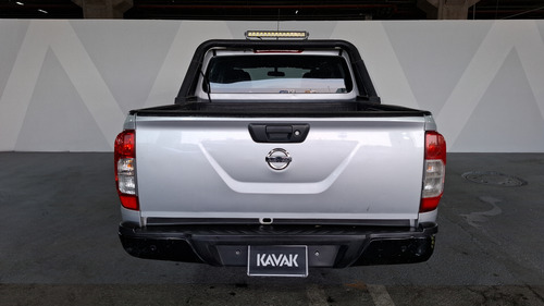 Nissan NP300 2.5 DOBLE CABINA SE AC PAQ SEG