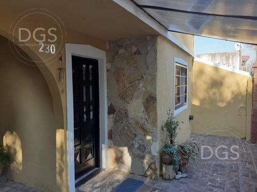 Imagen 6 de 30 de Oportunidad! Excelente Casa Reciclada A Nueva. Venta Urgente! Se Escuchan Ofertas - Temperley Este
