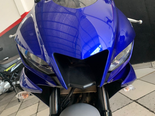 Imagem 3 de 11 de Yamaha - R3 320 Abs