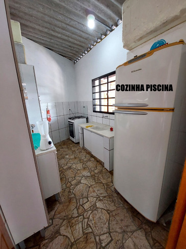Aluga-se Chácara Em Condomínio - Atibaia
