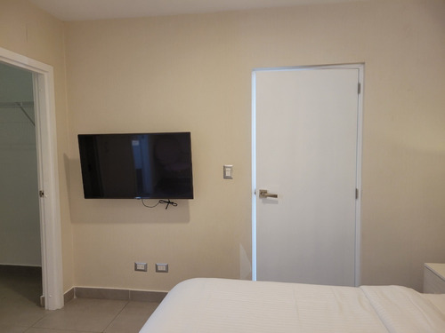 Foxpiantini.com - A326 | Alquiler De Apartamento Moderno En Piantini | Ubicación Premium Y Confort Garantizado