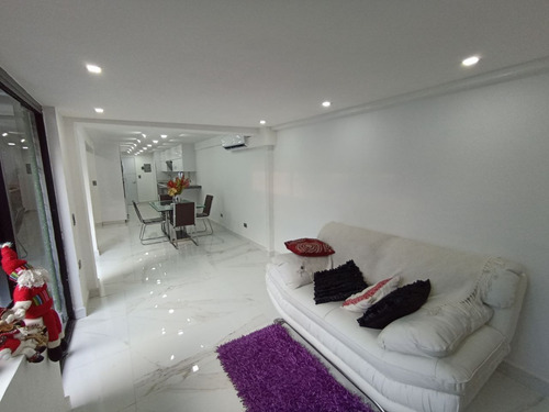 Imagen 10 de 13 de Marisol Castro Vende Townhouse En Tazajal | Naguanagua | Carabobo | Res. Cumbres De Monte Alegre | Foth-422