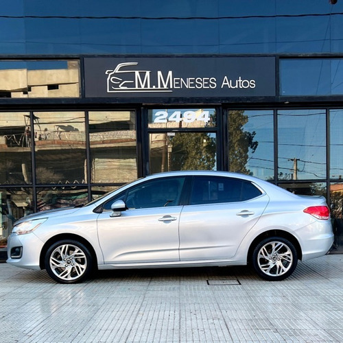 Imagen 2 de 13 de Citroen C4 Lounge