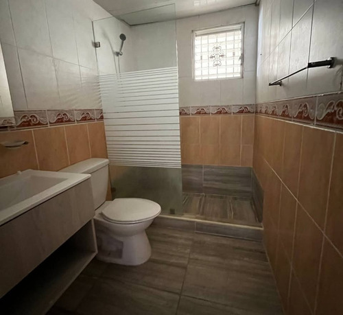 Se Vende Apartamento 3er Nivel En Alma Rosa 2 (residencial Larissa Lll)