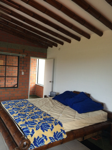 Renta Casa Campestre - Via Alcala