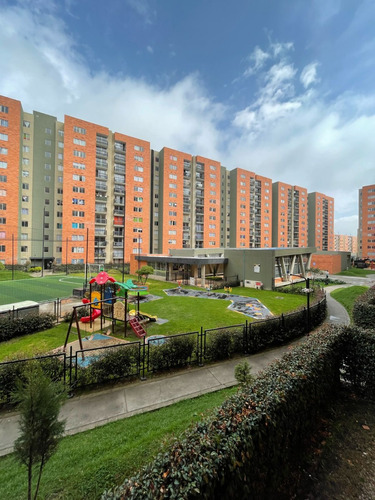¡tu Nuevo Hogar Te Espera¡ Se Vende Acogedor Y Moderno Apartamento Con Excelente Ubicación Y Cómodos Espacios Para Toda La Familia.