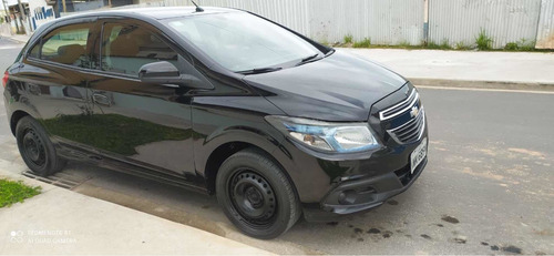 Imagem 4 de 9 de Chevrolet Onix 2015 1.0 Lt 5p