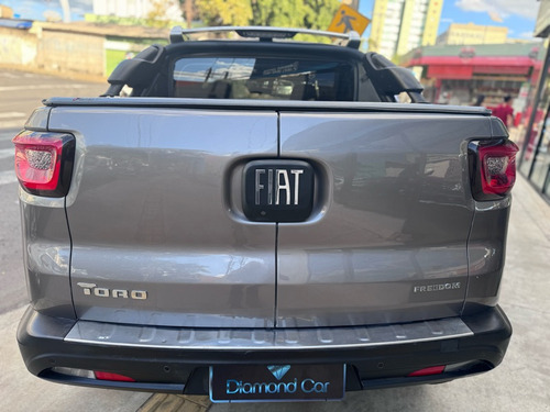 Fiat Toro Freedom 1.8 AT6 4x2 (Flex)