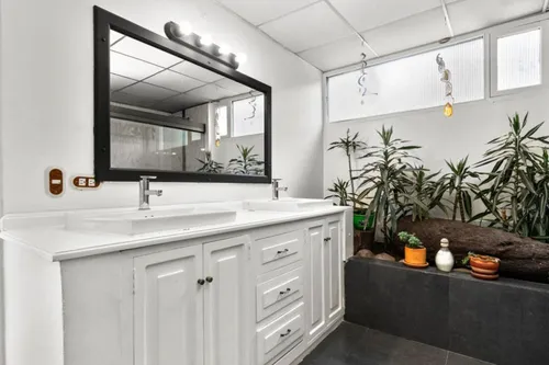 Casa En Arriendo/venta En La Calera. Cod A16580