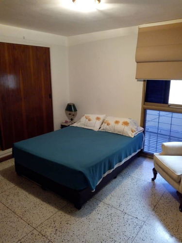 Imagen 7 de 12 de Apartamento En Venta San Roman