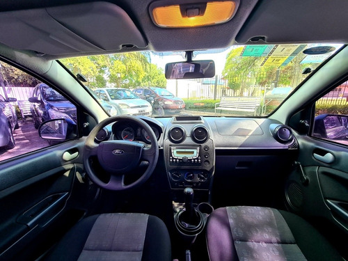 Ford Fiesta 1.6 Ambiente Plus Mp3 5pts 2013 82.000km T/usado