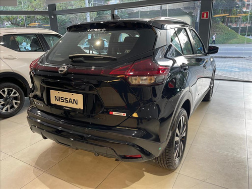 Nissan Kicks 1.6 16V FLEXSTART ADVANCE XTRONIC