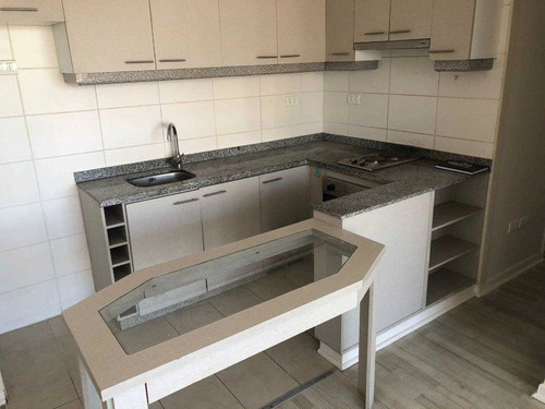 Se Vende Comodo Depto En Lomas San Sebastian